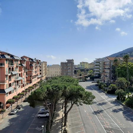 Nel Blu Apartment Marina dʼMarina dʼAndora Exterior foto