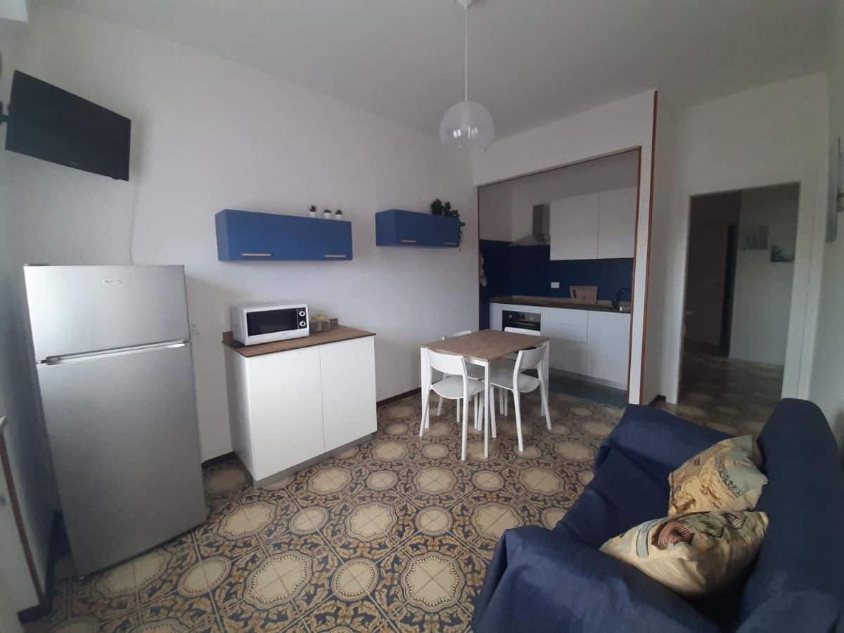 Nel Blu Apartment Marina dʼMarina dʼAndora Exterior foto